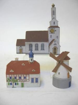 Appraisal: Three Erzeberg buildings painted wood construction comprising church with spire