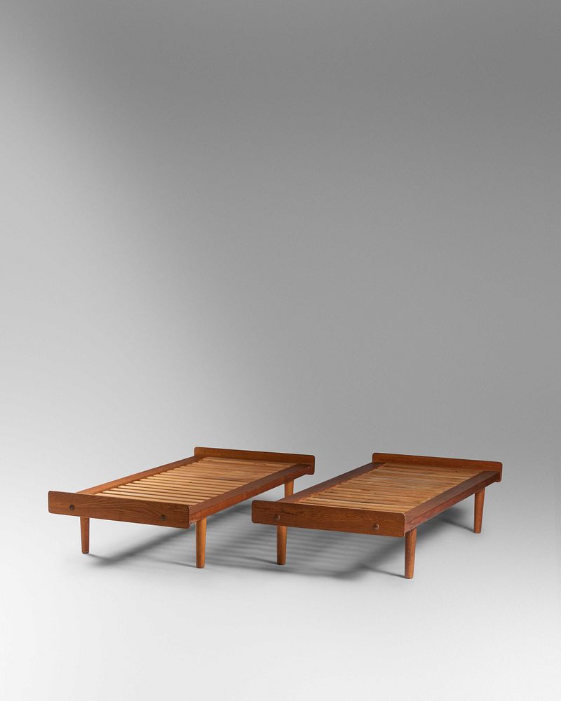 Appraisal: Ejvind Johansson Danish b Pair of Daybeds Model G FDB