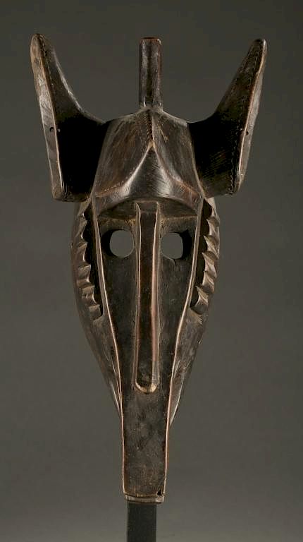 Appraisal: Bamana animal headdress mask th c An animal headdress mask