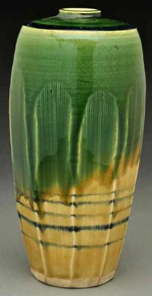 Appraisal: Art Pottery Vase Possibly Newcomb Condition Excellent Size - T