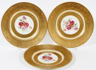 Appraisal: HUTSCHENREUTHER PORCELAIN PLATES HUTSCHENREUTHER PORCELAIN PLATES DIA