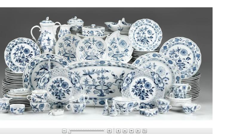 Appraisal: Assembled group of Meissen 'Blue Onion' pattern porcelain dinnerwaresComprising twenty