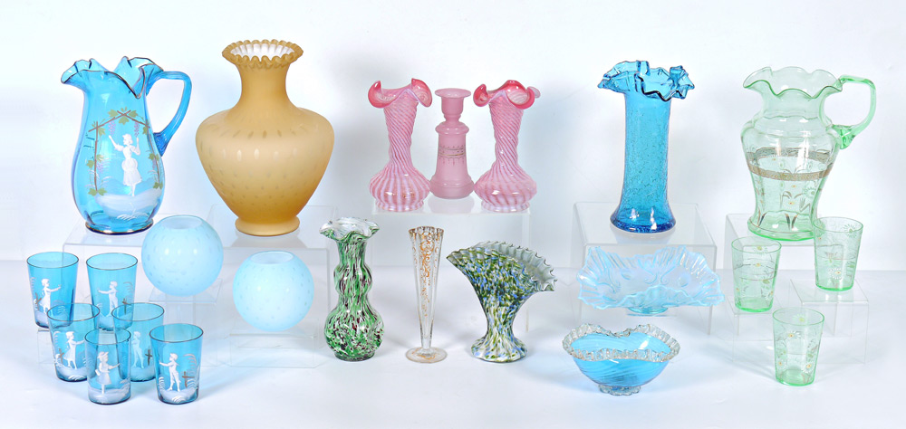 Appraisal: ESTATE COLLECTION OF VICTORIAN ART GLASS An assembled collection of