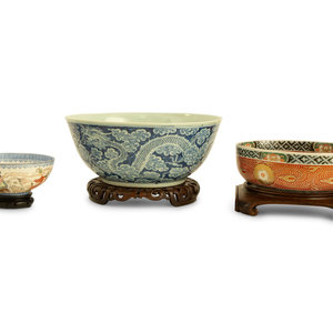 Appraisal: A Group of Chinese Porcelain Bowls th th Century comprising