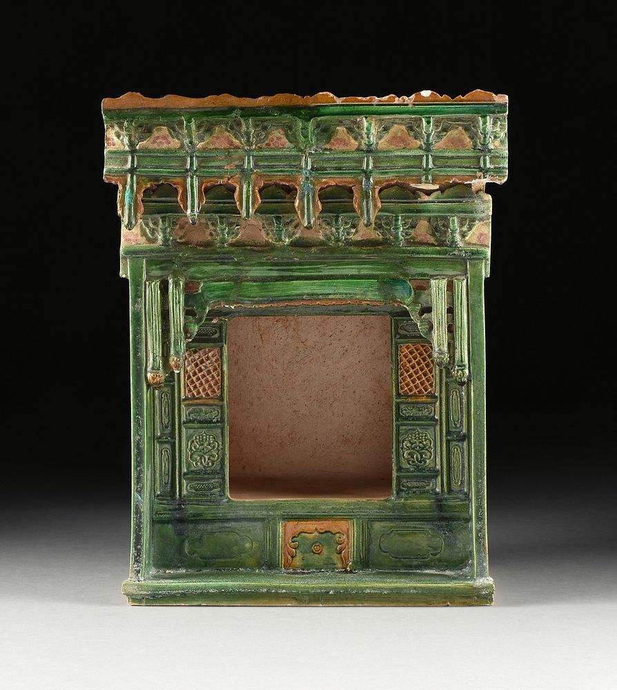 Appraisal: A QING DYNASTY SANCAI GLAZE TOMB SHRINE CHINESE - A