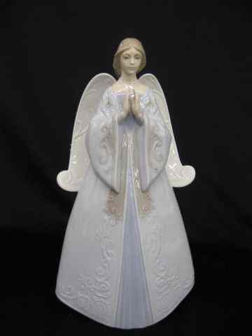 Appraisal: Lladro Porcelain Figurine of an Angel ''Praying-Cantata Tree Topper ''