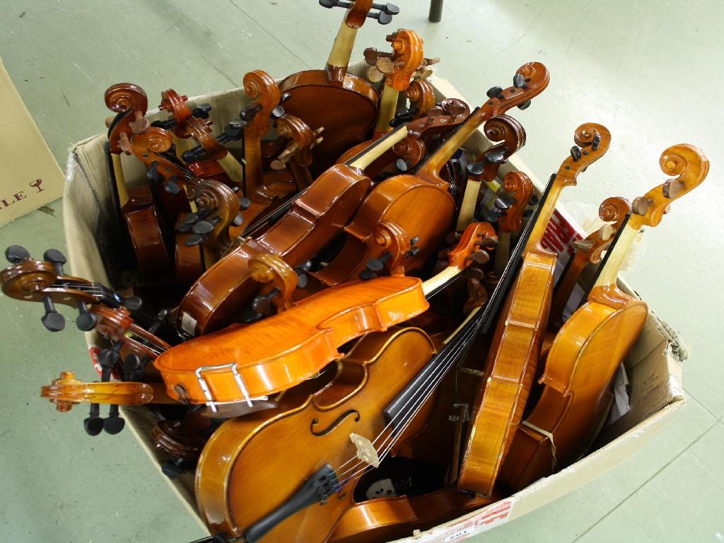 Appraisal: Thirty various contemporary violins