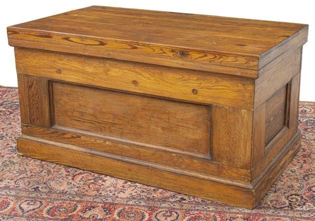 Appraisal: Rustic pine storage trunk th c hinged top open interior