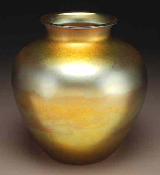 Appraisal: Steuben gold Aurene vase circa classic ovoid shouldered form in