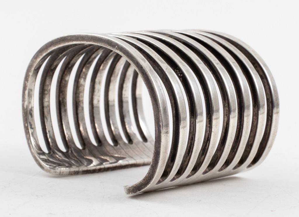 Appraisal: SAMORA ATTR MODERN STERLING 'STRATA' CUFF BRACELET Modern sterling silver