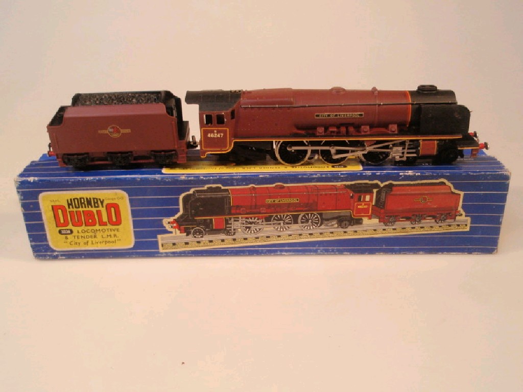 Appraisal: Hornby Dublo 'City of Liverpool' locomotive and tender boxed