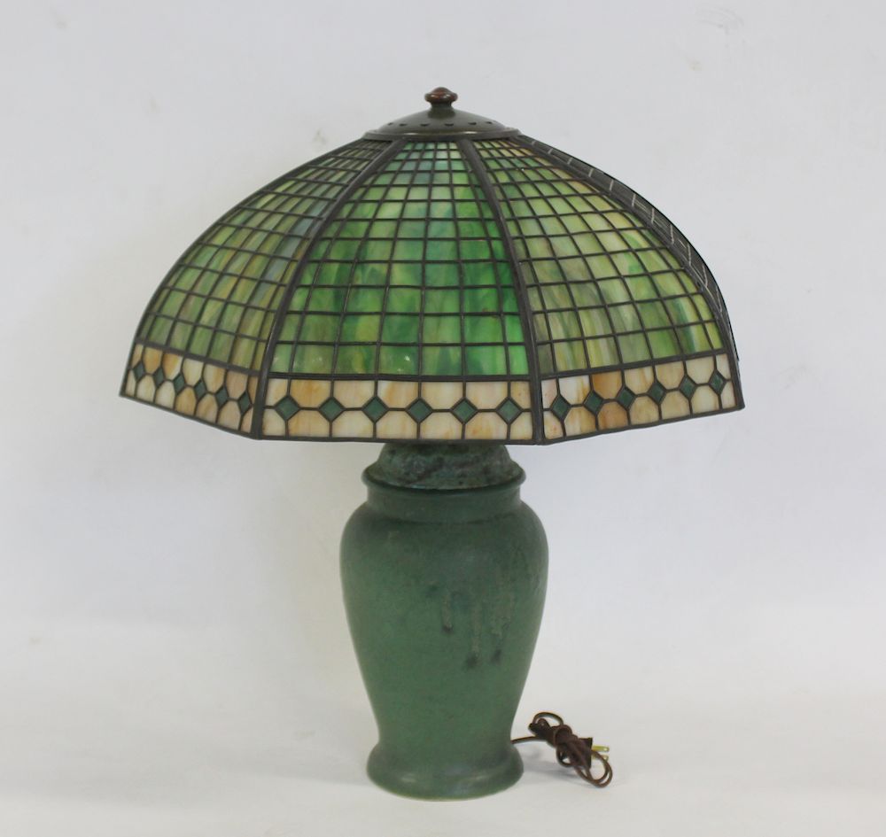 Appraisal: HANDEL Table Lamp with a Signed Diamond Border Shade From