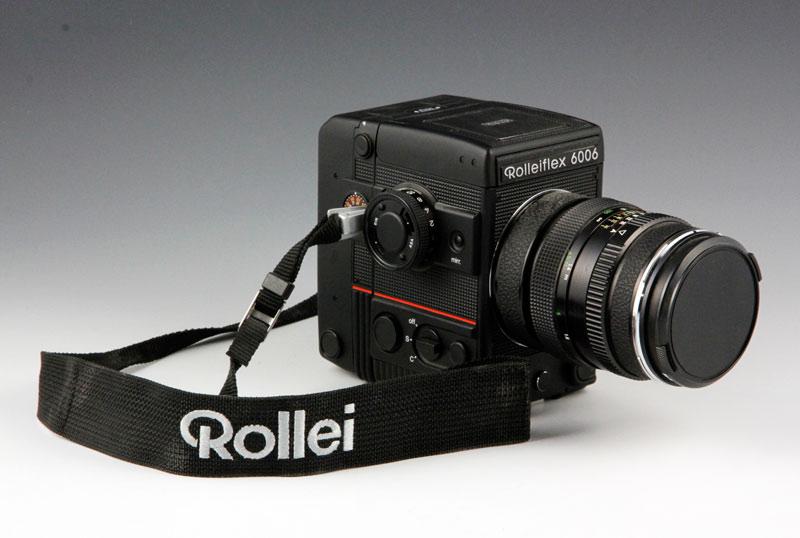 Appraisal: - Rolleiflex Camera Rolleiflex medium format film camera with interchangeable