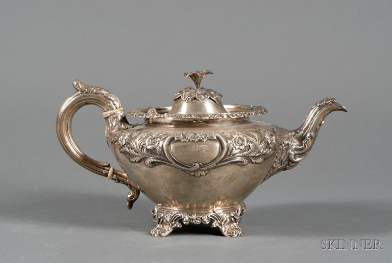 Appraisal: William IV Silver Teapot Edinburgh Leonard Urquhart maker squat ovoid