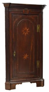 Appraisal: TH C ENGLISH OAK INLAID CORNER CUPBOARD English oak corner