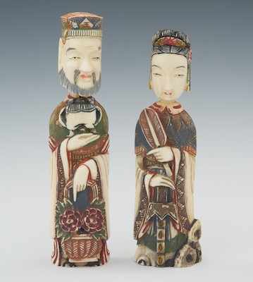 Appraisal: A Pair of Chinese Carved Ivory Snuff Bottles Male and