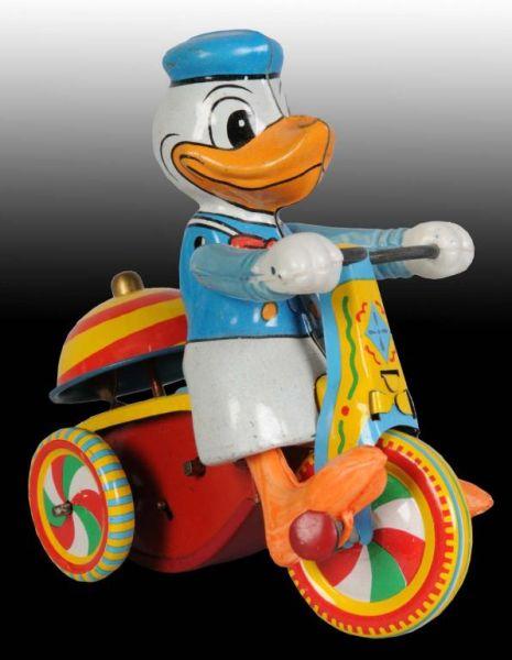 Appraisal: Linemar Disney Donald Duck Tricycle Wind-Up in O B Description