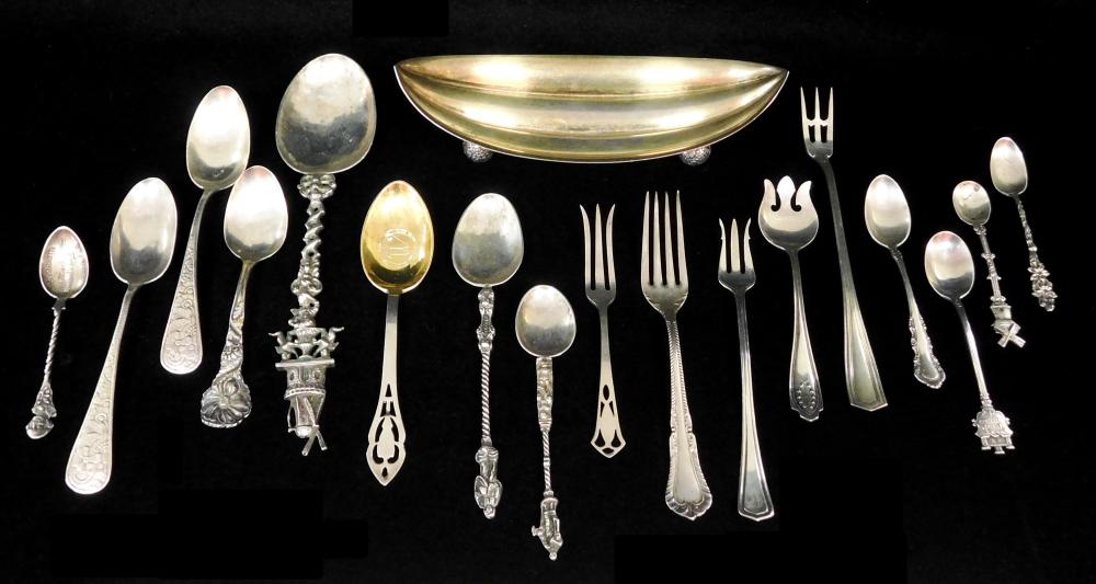 Appraisal: SILVER Continental and Sterling silver eighteen pieces including Tiffany boat