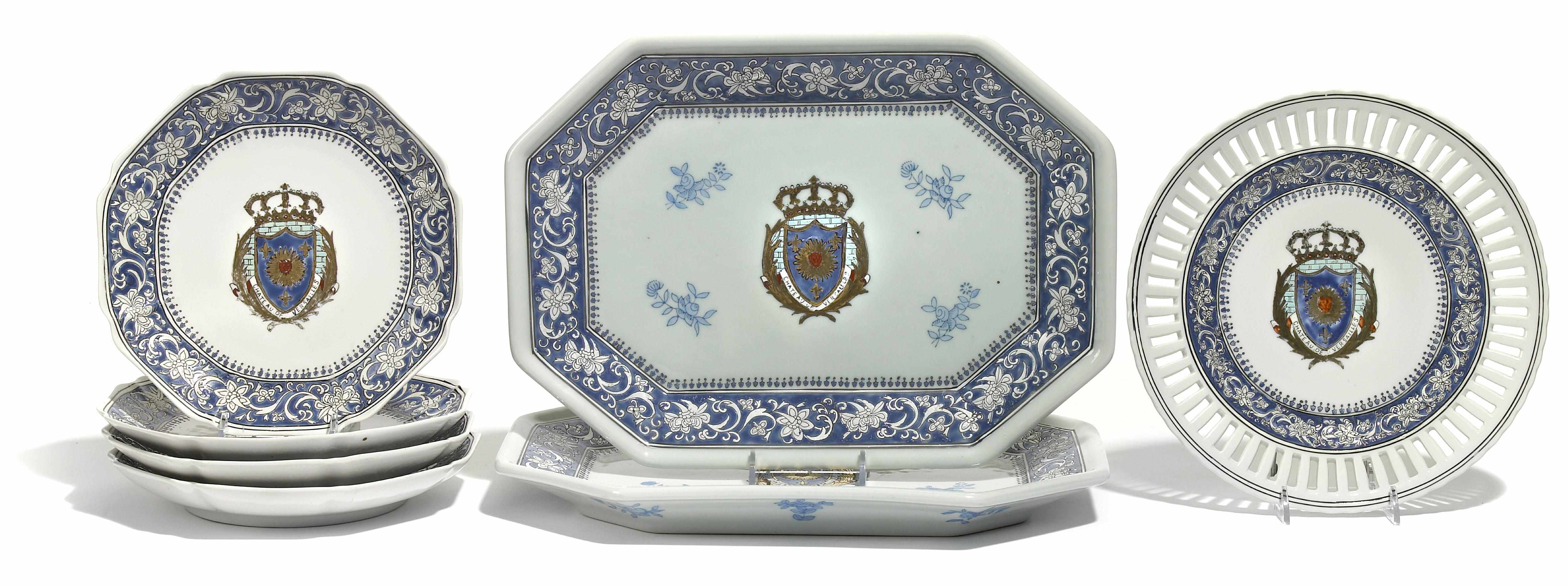 Appraisal: A group of seven porcelain plates in the Chinese Armorial