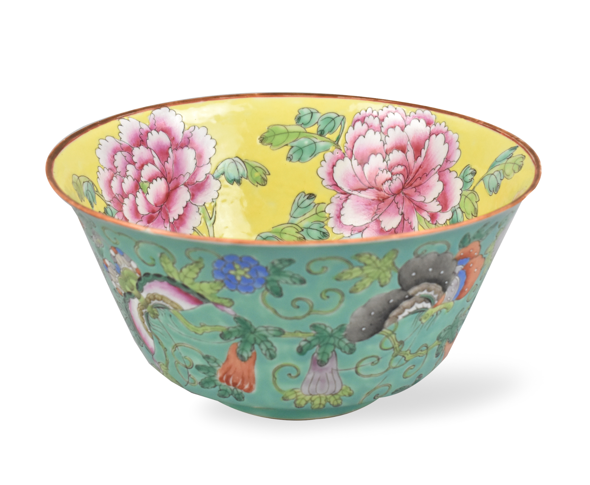 Appraisal: A deep Chinese turquoise famille rose bowl dating from the