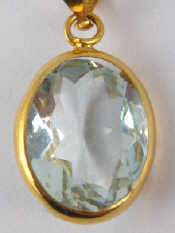 Appraisal: An aquamarine pendant on a yellow metal tests carat gold