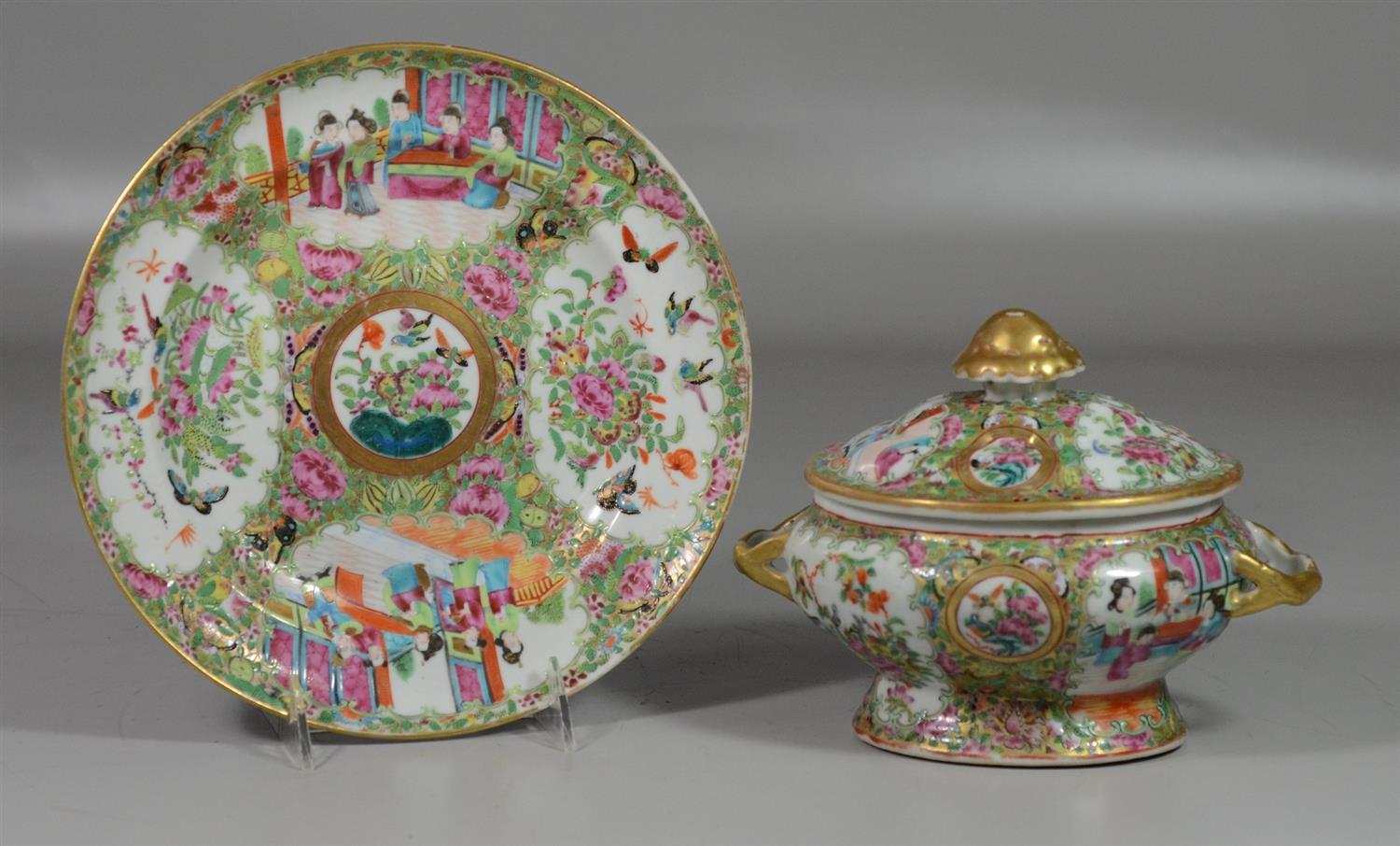 Appraisal: Pieces of Chinese Export Rose Medallion porcelain to include a