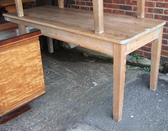 Appraisal: A pine farmhouse kitchen tables cm wide