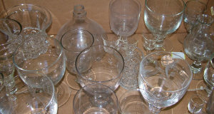 Appraisal: Selection of glassware and glasses to include hand blown glass