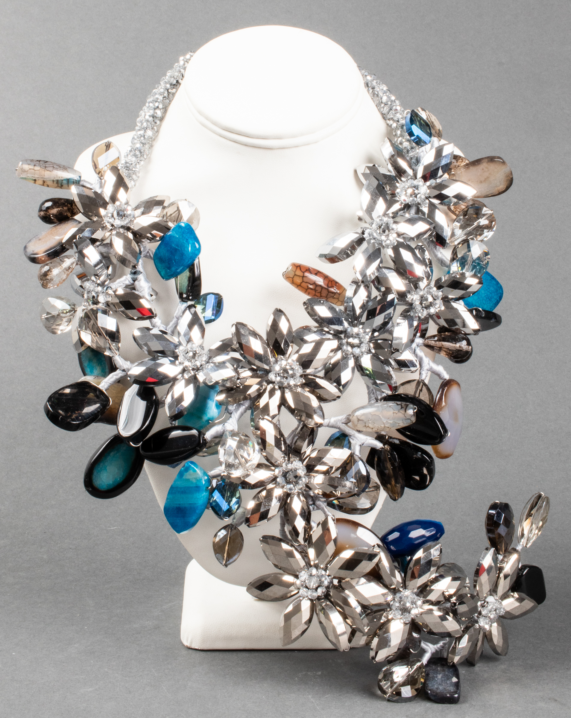 Appraisal: VILAIWAN STONE BEADED FLOWER MOTIF NECKLACE Vilaiwan designer costume jewelry