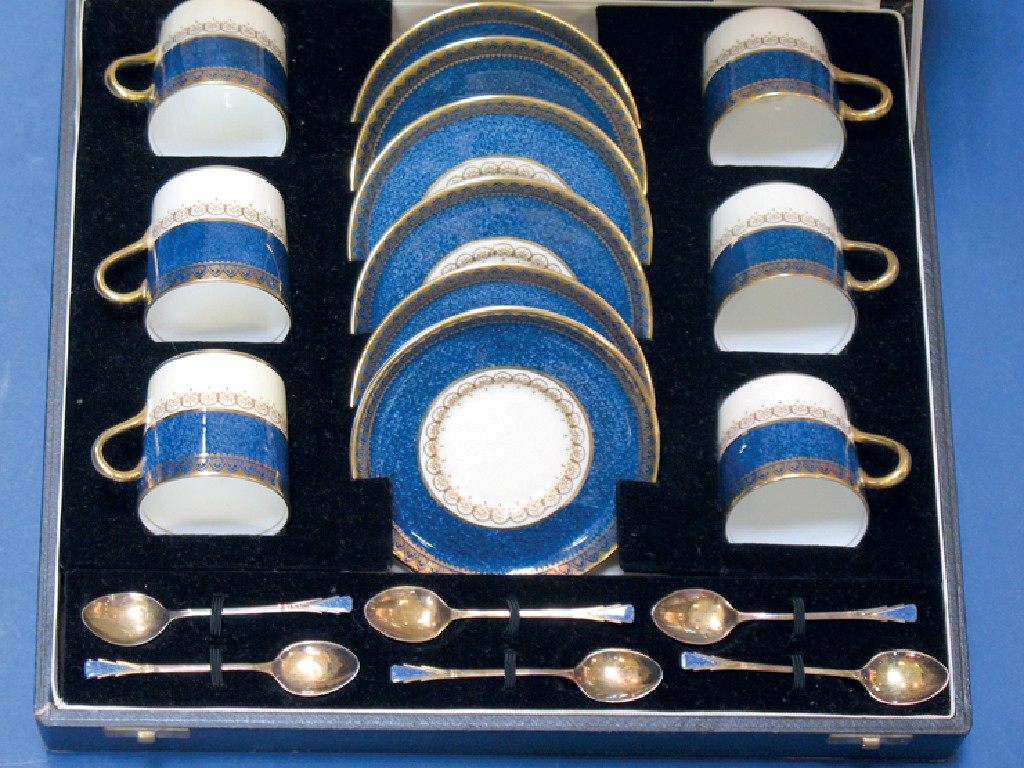 Appraisal: A SET OF SIX AYNSLEY COFFEE CANS AND SAUCERS the