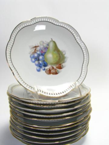 Appraisal: Set of Twelve Schumann Arzberg '' German Fruit Motif Dessert