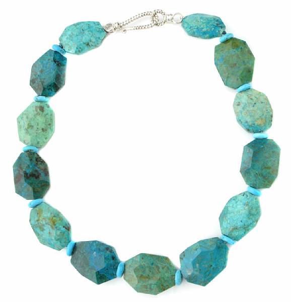 Appraisal: Chrysocolla and Turquoise Necklace A stylish necklace consisting of faceted