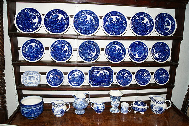 Appraisal: A COLLECTION OF BLUE AND WHITE CHINA to include Copeland