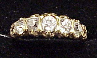 Appraisal: JEWELRY K yellow gold diamond ring set with old mine