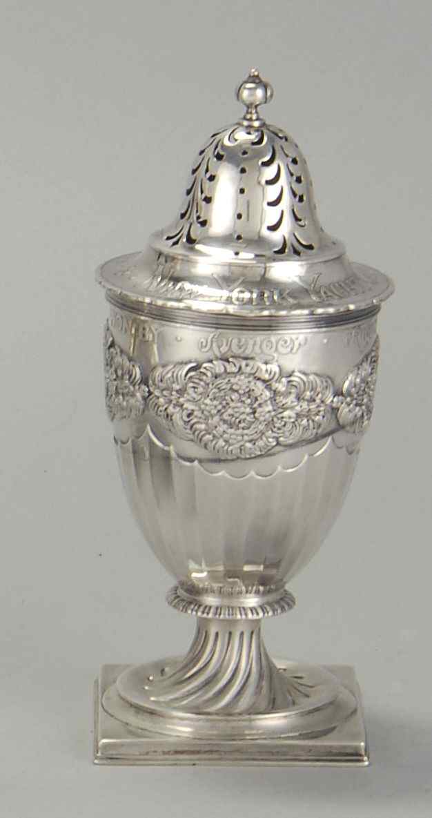 Appraisal: TIFFANY STERLING SILVER NEW YORK YACHT CLUB TROPHYCirca In the