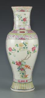 Appraisal: Qing Famille Rose Porcelain Vase Chinese Fencai enameled porcelain vase