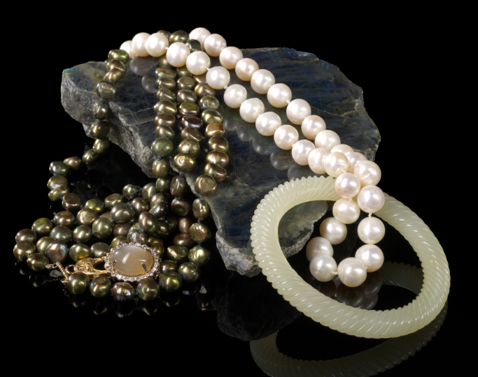 Appraisal: Good Strand of Light Cream-Colored Cultured Pearls composed of forty