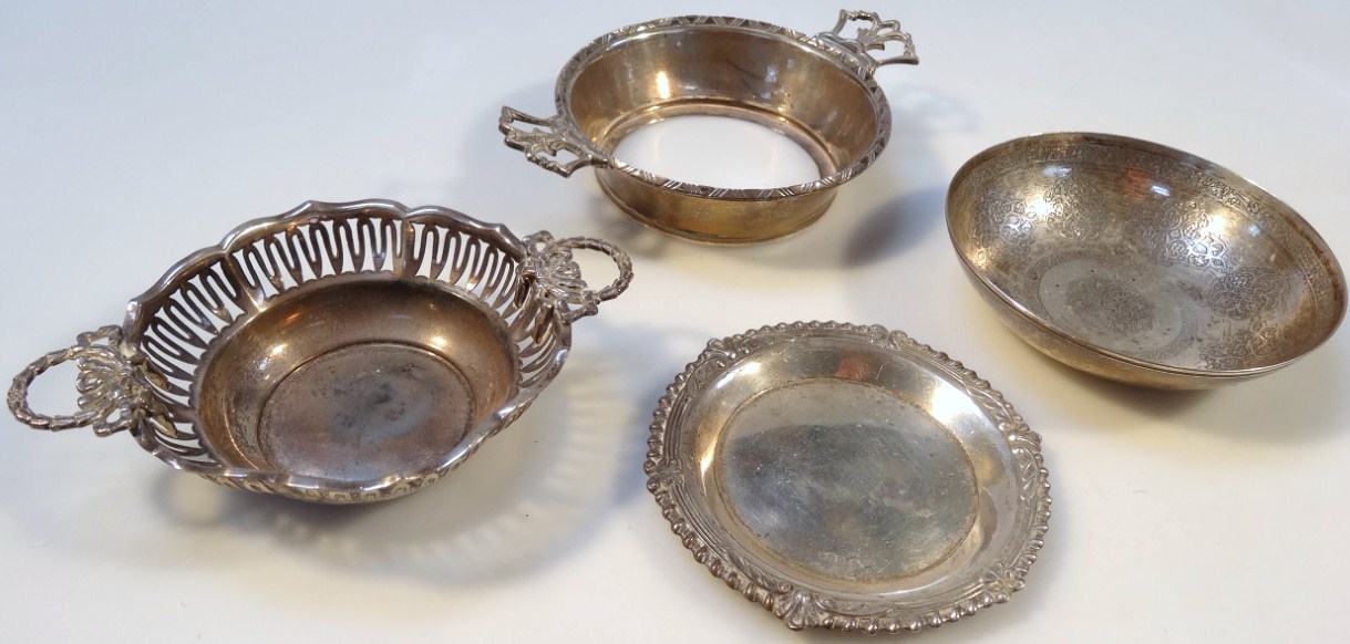 Appraisal: Various silver and white metal to include a dish with