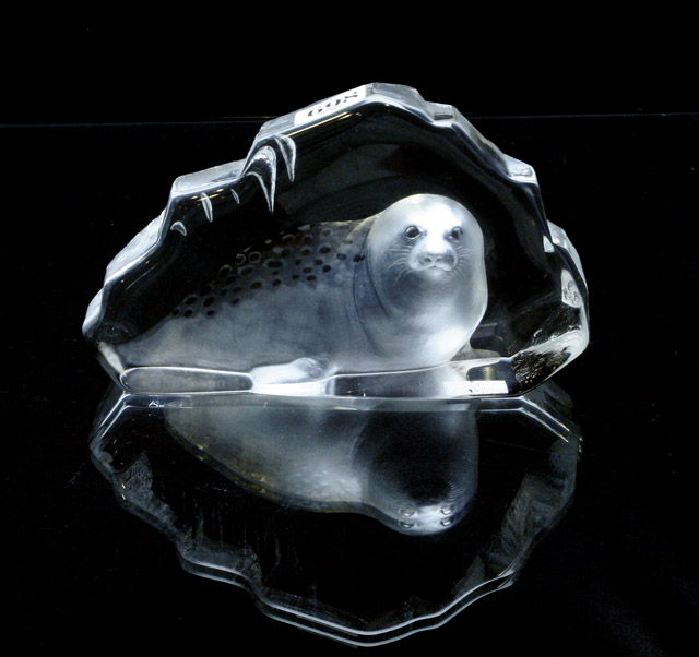 Appraisal: A glass seal cub by Mats Jonasson