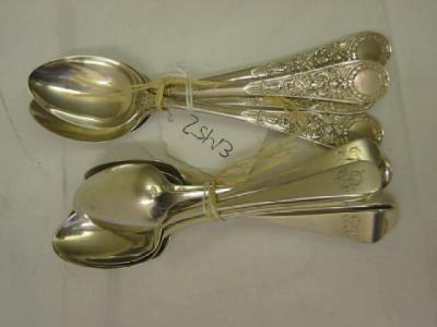 Appraisal: A SET OF FOUR VICTORIAN TEASPOONS the handles moulded with