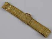 Appraisal: A yellow metal tests carat gold bracelet approx cm long