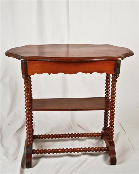 Appraisal: A th C Mahogany Surrender Table having a molded edge