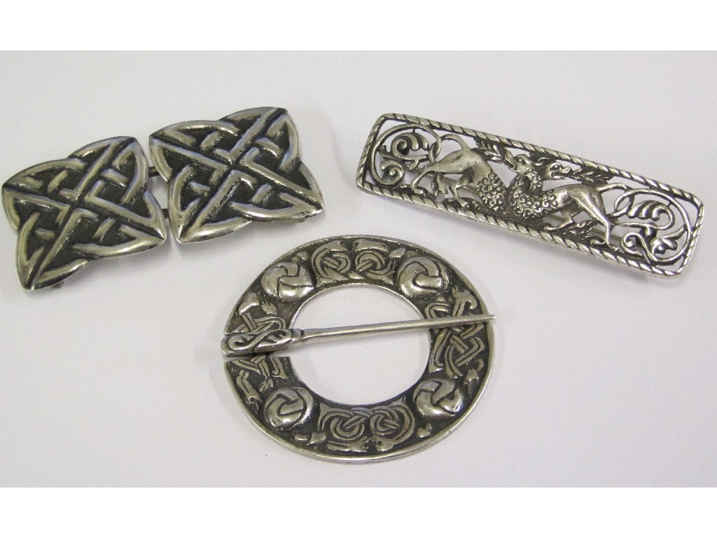 Appraisal: Lot comprising silver knotwork buckle by Iain McCormick each section