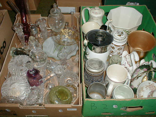 Appraisal: A cut glass dressing table set other glass and various