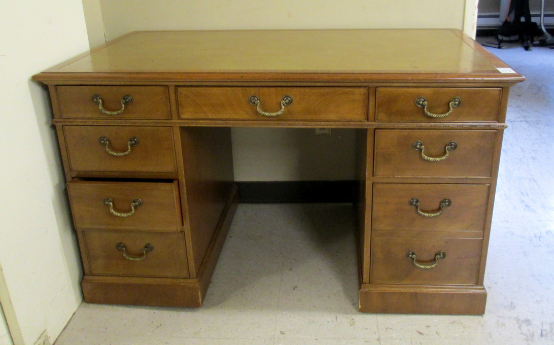 Appraisal: FEDERAL STYLE MAHOGANY FLAT-TOP DESK Henredon Furniture Co th century