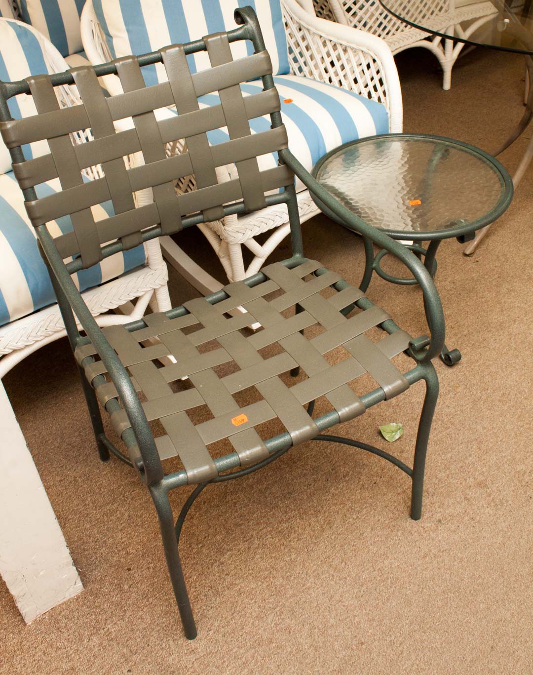 Appraisal: piece aluminum patio set including pair of armchairs glass top