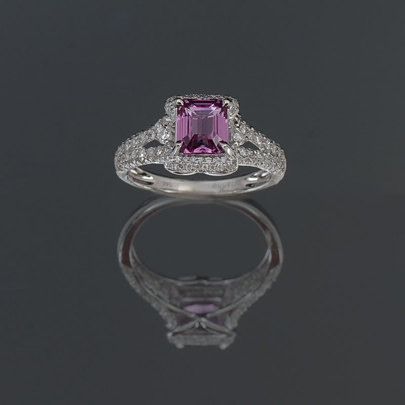 Appraisal: CT PINK SAPPHIRE DIAMOND RING IN K Pink sapphire is