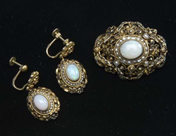 Appraisal: RENAISSANCE REVIVAL JEWLERY Brooch and earrings early th C in