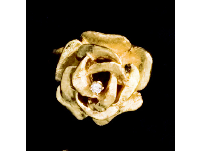 Appraisal: GOLD ROSE DESIGN RING One k yellow gold classic rose