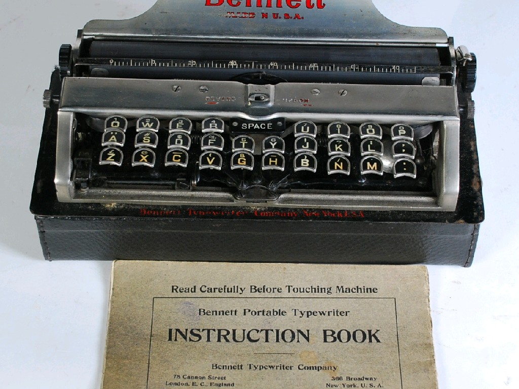 Appraisal: BENNETT TYPEWRITER COMPANY NEW YORK U S A SMALL PORTABLE